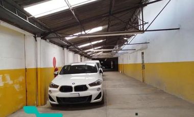 Nave Industrial en Resurgimiento