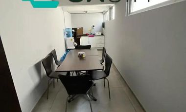 Nave Industrial en Resurgimiento