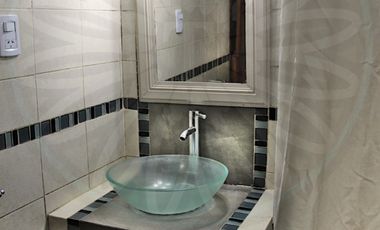 Casa en venta c/ cochera en Burzaco