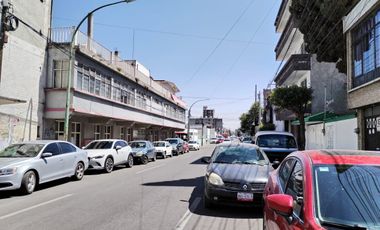 Bodega con Local en venta Colonia Doctores; Toluca