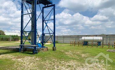 Terreno Nave industrial  y Oficinas en  Venta en la Orduña Coatepec