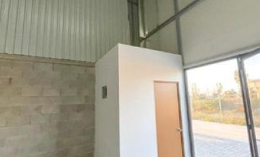 Bodega en Business Park - VENTA (ER)