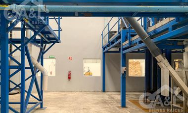 Terreno Nave industrial  y Oficinas en  Venta en la Orduña Coatepec