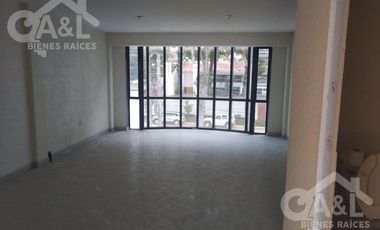 Edificio Comercial en  Venta Ubicado en Avenida Principal