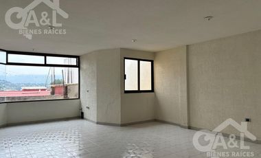 Edificio Comercial en  Venta Ubicado en Avenida Principal