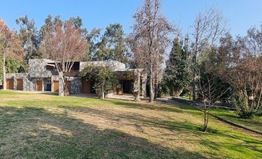 Maravillosa casa con Laguna, lujo y naturaleza