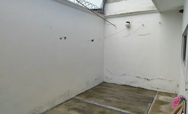 CASA EN RENTA EN CUAUTLANCINGO, CERCA DE PERIFERICO. FRACCIONAMIENTO URBALIA