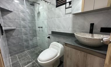 CASA EN ARRIENDO UBICADA EN ENVIGADO SECTOR ALCALA