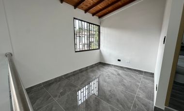 CASA EN ARRIENDO UBICADA EN ENVIGADO SECTOR ALCALA