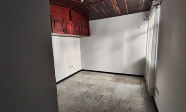 CASA EN ARRIENDO/ZONA CENTRO/ ARMENIA