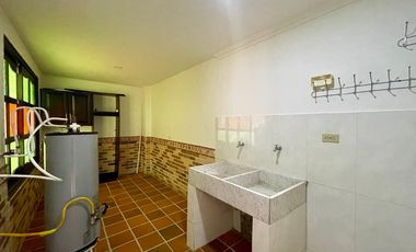 CASA EN VENTA UBICADA EN SABANETA SECTOR LA DOCTORA