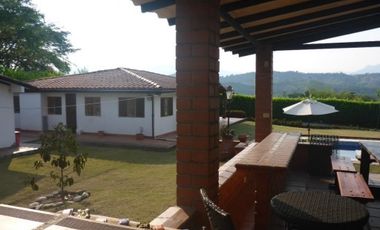 CASA CAMPESTRE EN ARRIENDO VEREDA PALERMO/ NEIRA