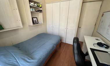 SE RECIBEN OFERTAS. Venta Hermosa Casa familiar de 3 pisos con 5D en Jardín Alto