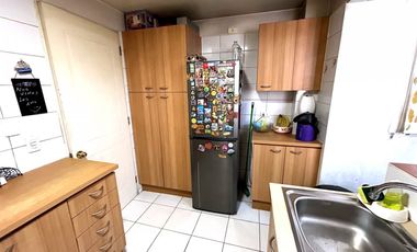 SE RECIBEN OFERTAS. Venta Hermosa Casa familiar de 3 pisos con 5D en Jardín Alto