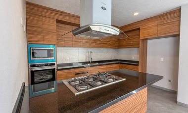 Paseo Jurica, Alondra