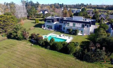 Casa - Country El Paraíso