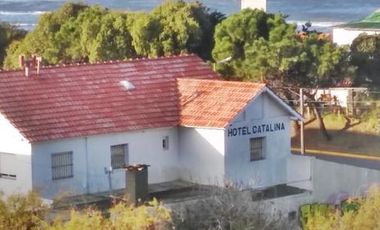 Practico mono ambiente a metros del mar