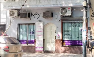 Local al frente Ramos Mejia Sur