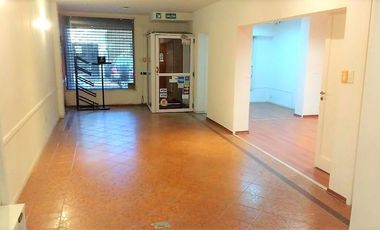 Local al frente Ramos Mejia Sur