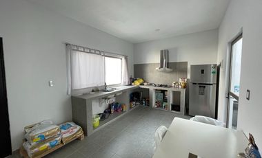 CASA EN VENTA 3 DE MAYO PARA AMPLIAR