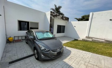 CASA EN VENTA 3 DE MAYO PARA AMPLIAR