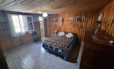 Casa de 3 ambientes en Quilmes Oeste