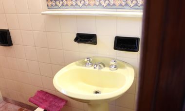 Casa en venta - 1 Dormitorio 1 Baño - 90Mts2 - Villa Gesell