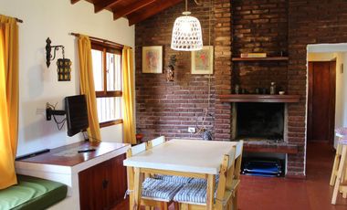 Casa en venta - 1 Dormitorio 1 Baño - 90Mts2 - Villa Gesell