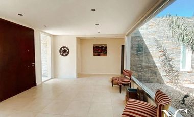 Casa en venta en Costa Esmeralda 4 dormitorios