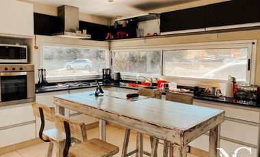 Casa en venta en Costa Esmeralda 4 dormitorios