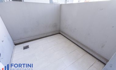 Venta de Departamento 3 ambientes con Patio Villa Ballester