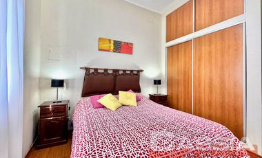 CASA DOS PLANTAS 3 AMBIENTES CON GARAGE, QUINCHO, TERRAZA Y PATIOS IMPECABLE!