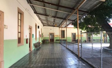 VENTA DE EDIFICIO COMO TERRENO COMERCIAL EN EL CENTRO DE GUADALAJARA, JALISCO.