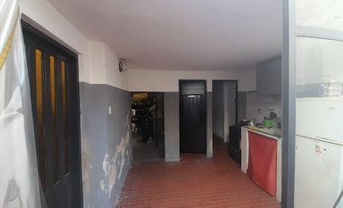 Local en  Parque Patricios