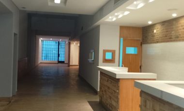 ALQUILER DE IMPECABLE LOCAL GASTRONOMICO