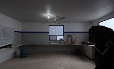BODEGA COMERCIAL CON OFICINA EN VENTA EN COL. DEL MAESTRO