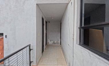 BODEGA COMERCIAL CON OFICINA EN VENTA EN COL. DEL MAESTRO