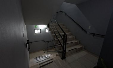 BODEGA COMERCIAL CON OFICINA EN VENTA EN COL. DEL MAESTRO