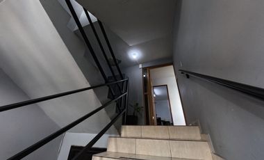 BODEGA COMERCIAL CON OFICINA EN VENTA EN COL. DEL MAESTRO