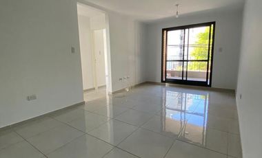 DEPTO GRAL PAZ - DOS DORMITORIOS CON COCHERA