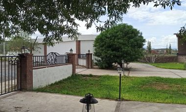 Quinta Campestre en Venta, en colonia Valle de Mimbre, Ramos Arizpe, Coahuila