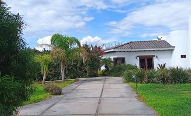 Quinta Campestre en Venta, en colonia Valle de Mimbre, Ramos Arizpe, Coahuila