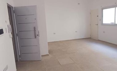 ALQUILO - Local en Barrio San Martin