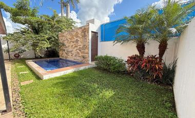 CASA EN VENTA MERIDA, FRACC. ALGARROBOS RESIDENCIAL, ENTREGA INMEDIATA.