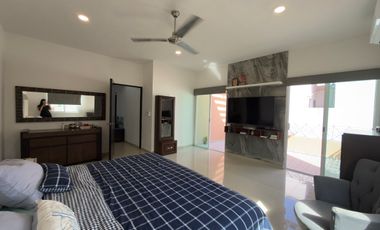 CASA EN VENTA MERIDA, FRACC. ALGARROBOS RESIDENCIAL, ENTREGA INMEDIATA.