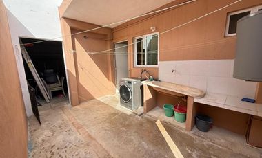 CASA EN VENTA MERIDA, FRACC. ALGARROBOS RESIDENCIAL, ENTREGA INMEDIATA.