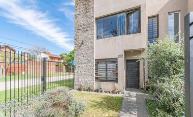 Duplex 3 ambientes - Barrio Colina de Peralta Ramos