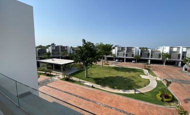 CASA EN RENTA MERIDA, SANTA GERTRUDIS COPO, PRIVADA LUANA, ENTREGA INMEDIATA