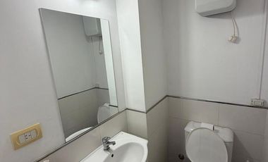 Oficina en Banfield Este