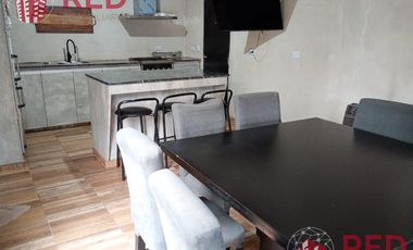 Vende Casa 2 dormitorios en Centenario -Barrio Sarmiento